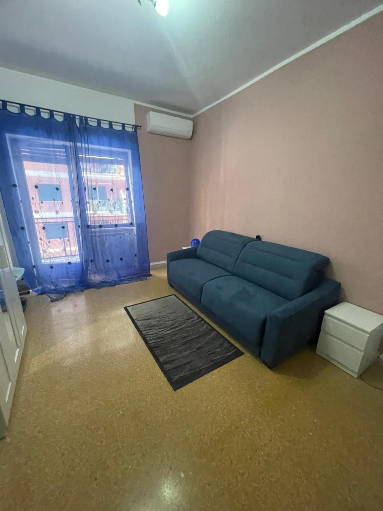 Quarto em Acomodações Particulares Giordano's House Marconi Roma